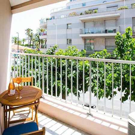 Romantic Sea View Studio, Steps Away From The Beach Antibes Kültér fotó