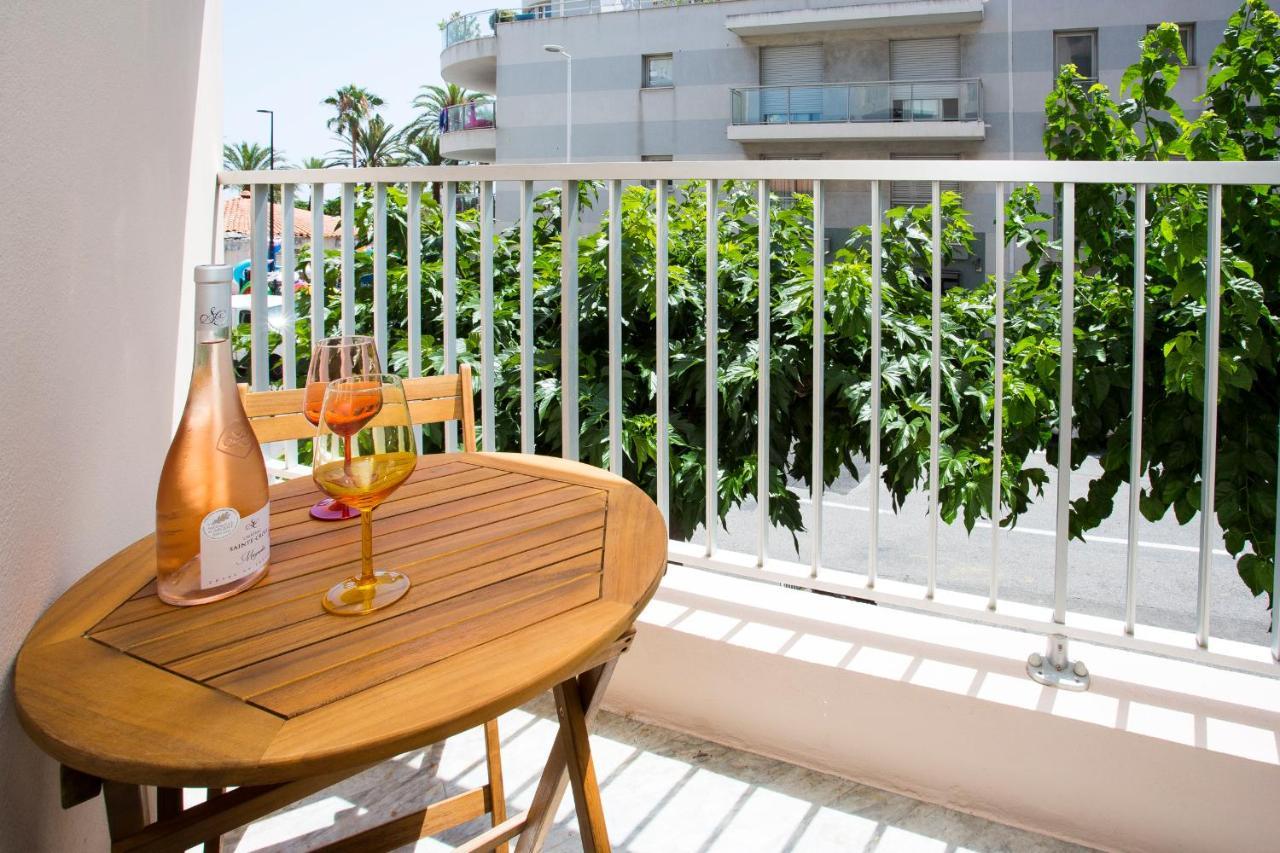Romantic Sea View Studio, Steps Away From The Beach Antibes Kültér fotó